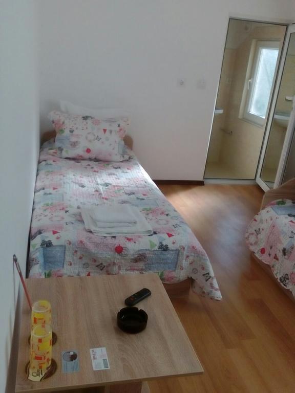 Magnolia Guest House Haskovo Exterior photo